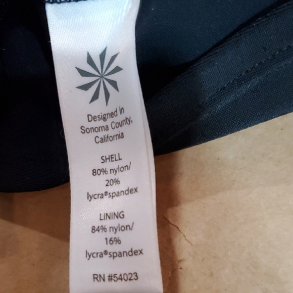 Athleta Black Twister Bra Top - Picture 4 of 6